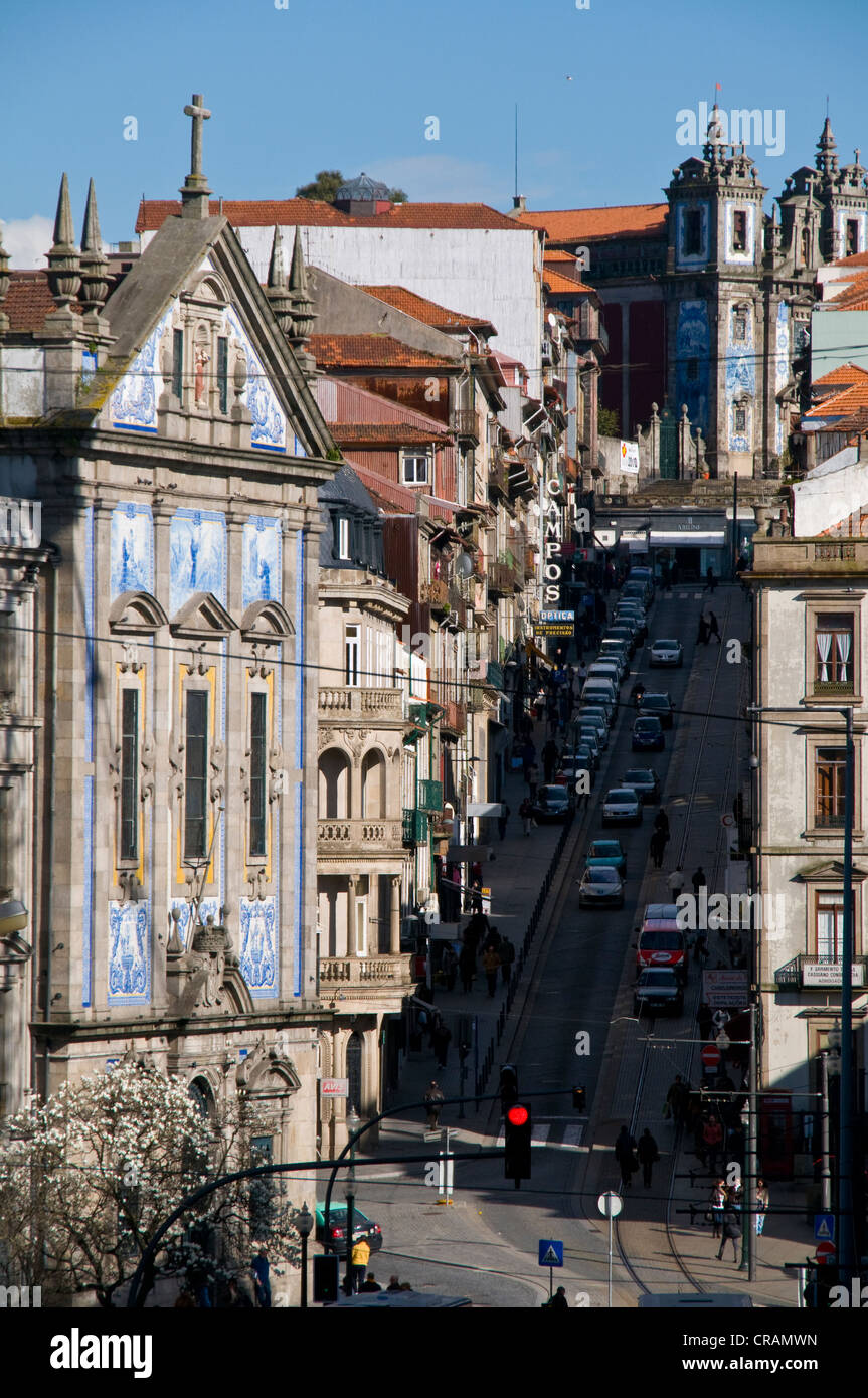 Facciata di una casa di città, Porto, Portogallo, Europa Foto Stock