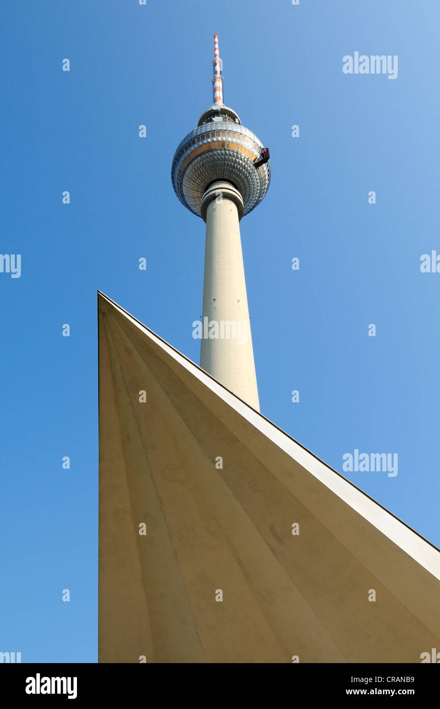 Berlino Torre della TV, a 368 metri, il più alto edificio in Germania, Berlino, Germania, Europa Foto Stock