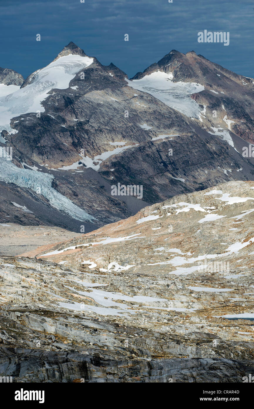 Mittivakkat dei ghiacciai e montagne, Ammassalik Penisola, est della Groenlandia, Groenlandia Foto Stock
