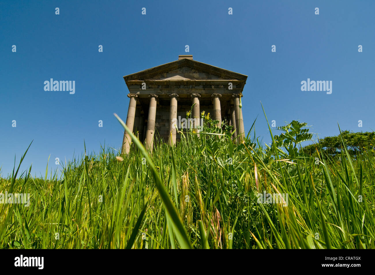 Tempio di Garni con molte colonne, Armenia, Medio Oriente Foto Stock