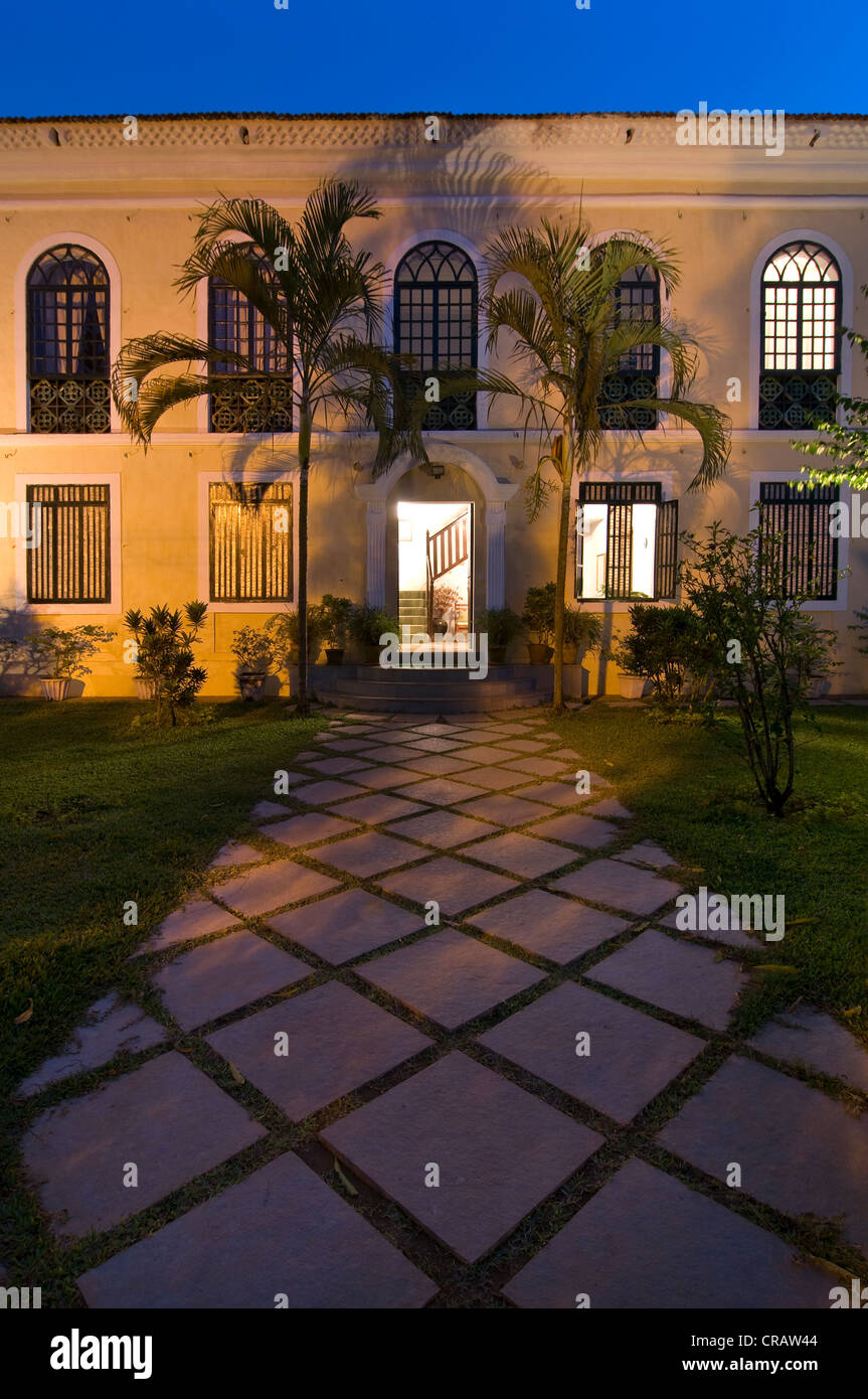 Ingresso principale, Heritage Hotel Siolim House, Siolim, Goa, India del Sud, India, Asia Foto Stock