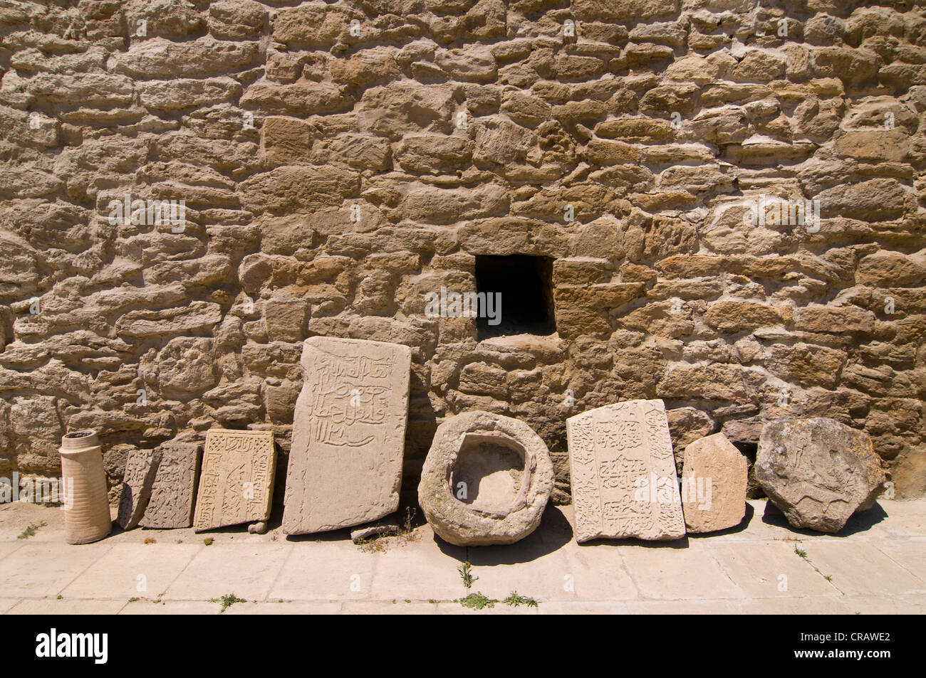 Baku Ateshgah, fire tempio della religione zoroastriana, Abseron peninsula, Azerbaigian, la regione del Caucaso meridionale, l'Eurasia Foto Stock