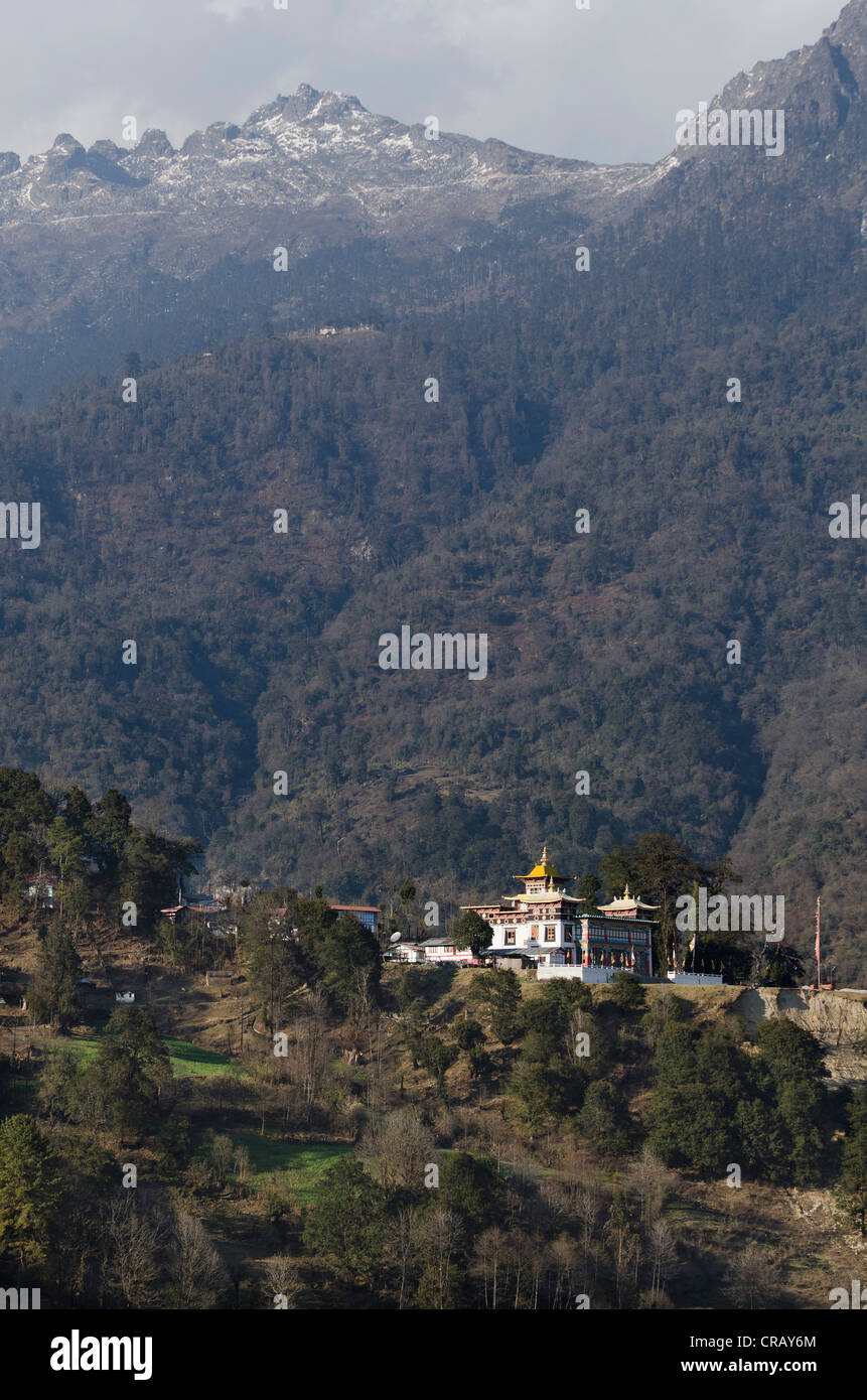 Tawang Khinmey Nyingma monastero vicino Tawang, Arunachal Pradesh, India, Himalaya, Asia Foto Stock