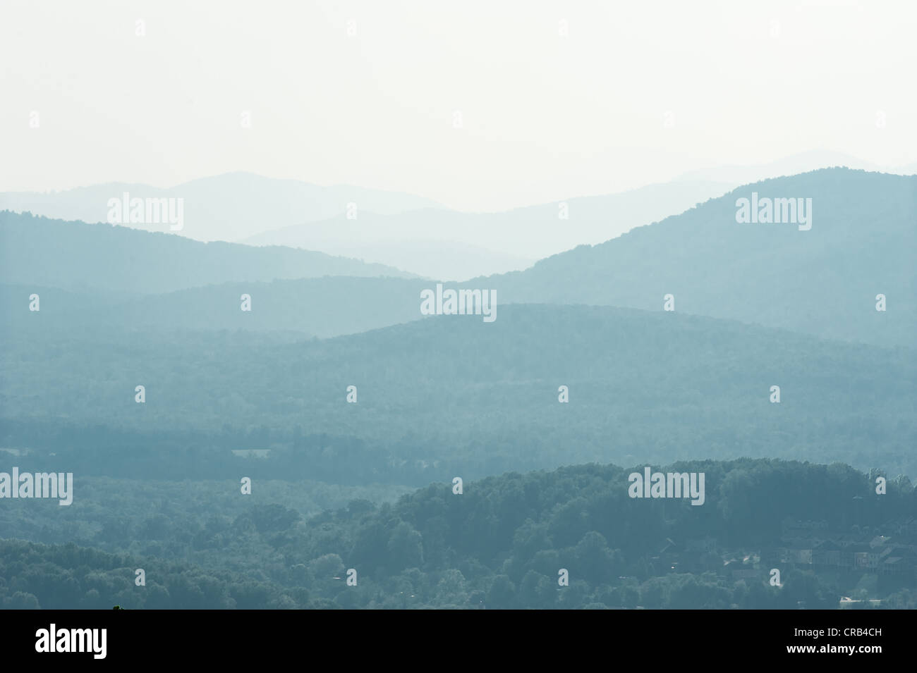 Misty mountain range di Charlottesville, Virginia Foto Stock