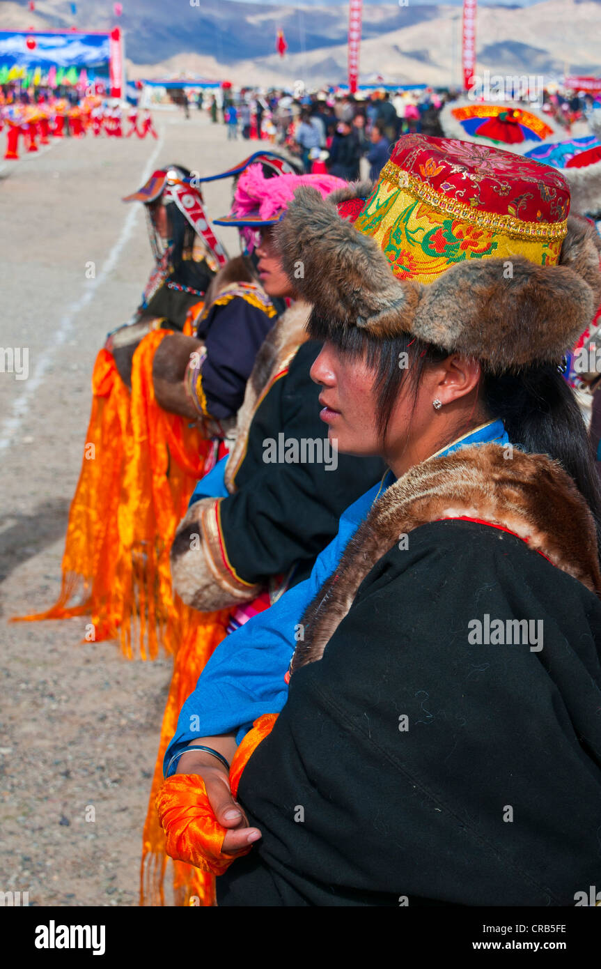 Tradizionale festa della tribù in Gerze, Tibet occidentale, Asia Foto Stock