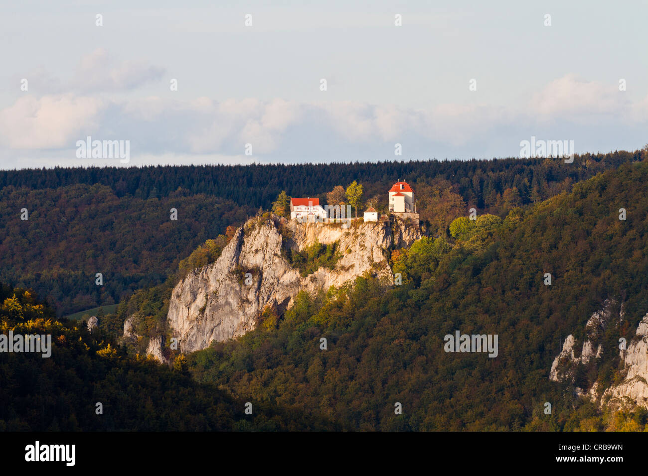 Schloss Bronnen castle, superiore valle del Danubio, Landkreis Sigmaringen distretto, Baden-Wuerttemberg, Germania, Europa Foto Stock