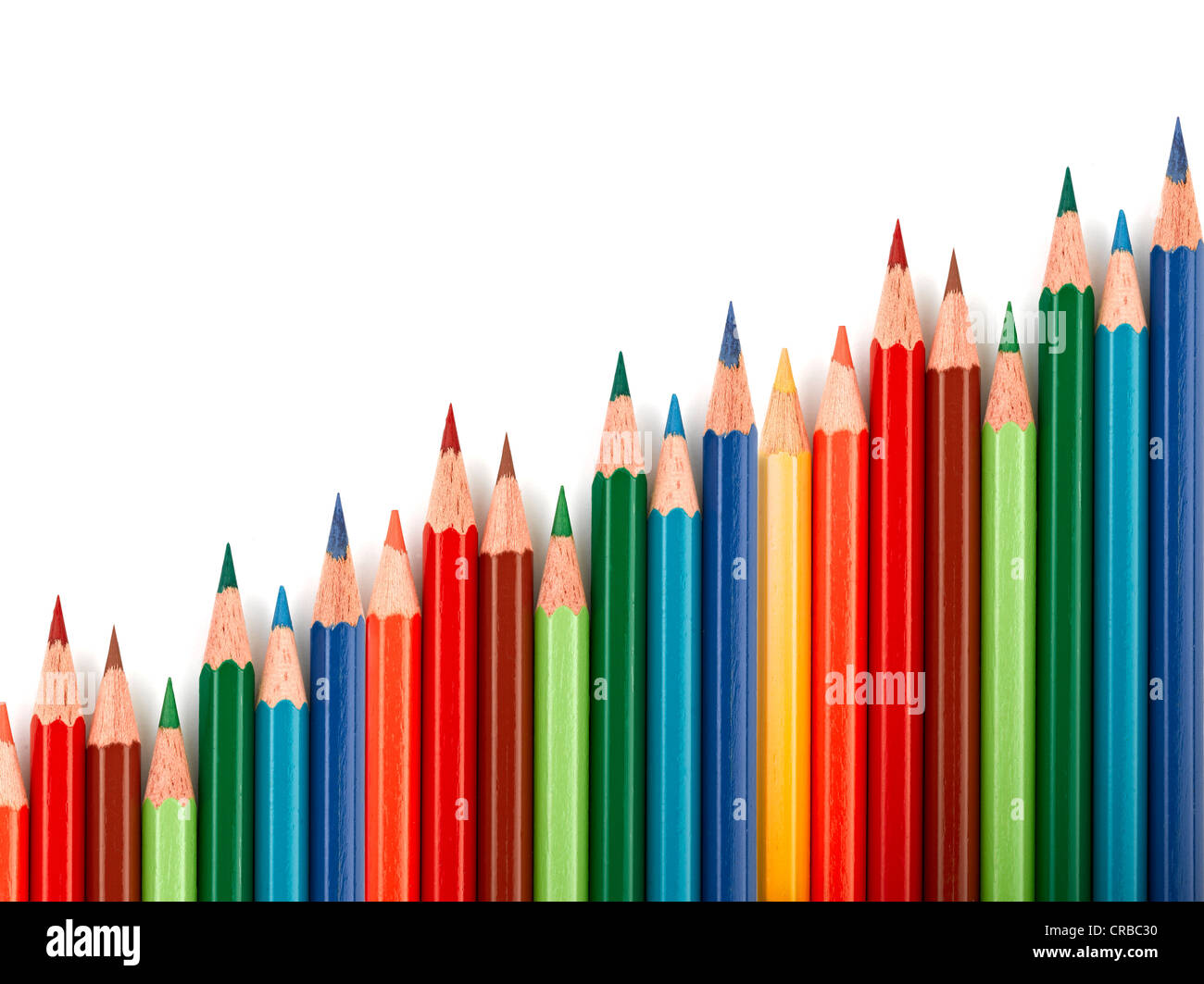 Business grafico illustrante aumento fatta di matite colorate Foto Stock