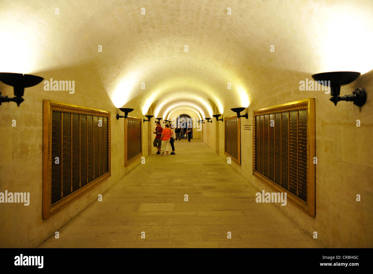 Interno con la tomba di onorario per caduti rivoluzionari, cripta, Panthéon, un mausoleo per il francese degli eroi nazionali Foto Stock