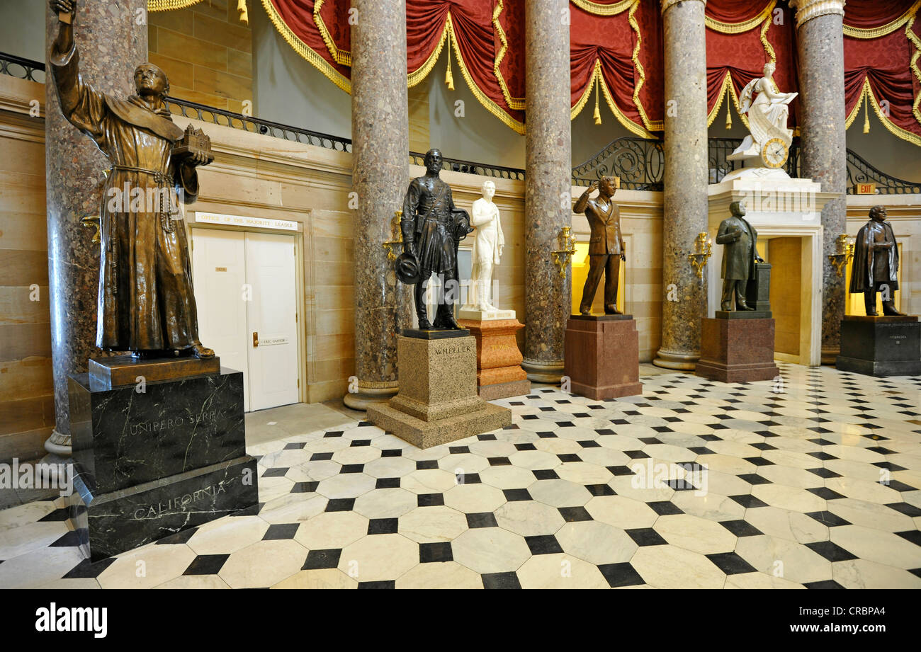 Statuaria nazionale Hall raccolta con statue di famosi cittadini statunitensi, United States Capitol, Capitol Hill, Washington DC Foto Stock