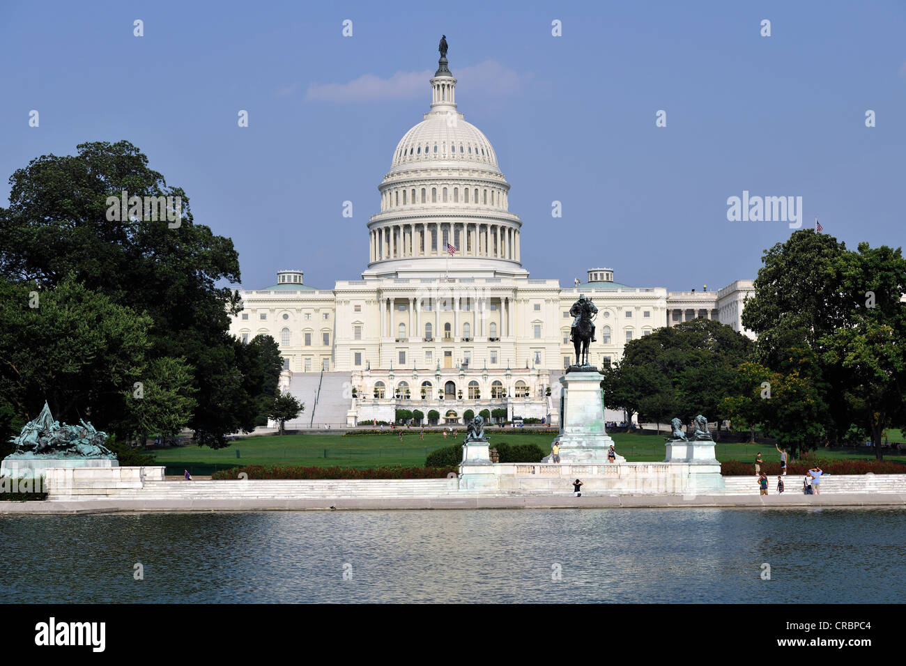 Riflettendo la piscina, vista est, United States Capitol, Capitol Hill, Washington DC, Distretto di Columbia, Stati Uniti d'America Foto Stock