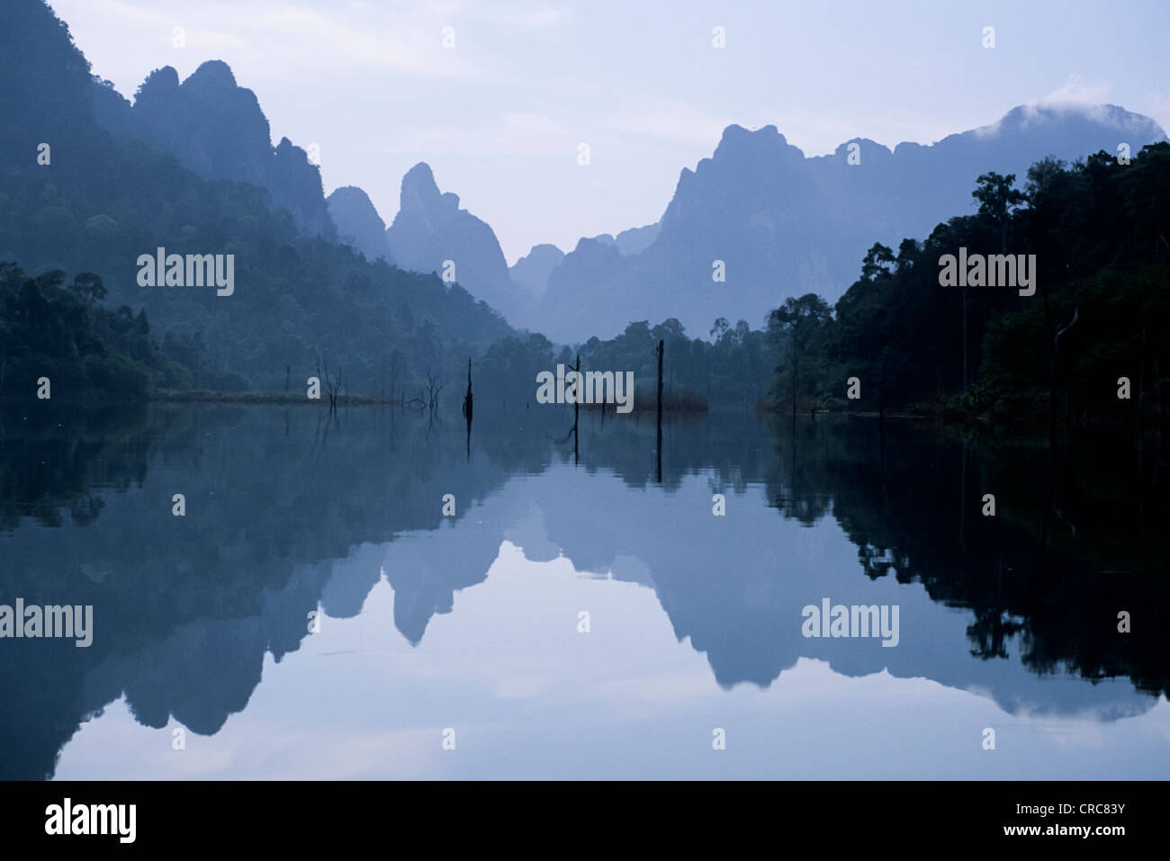 Khao Sok National Park, Thailandia. Foto Stock