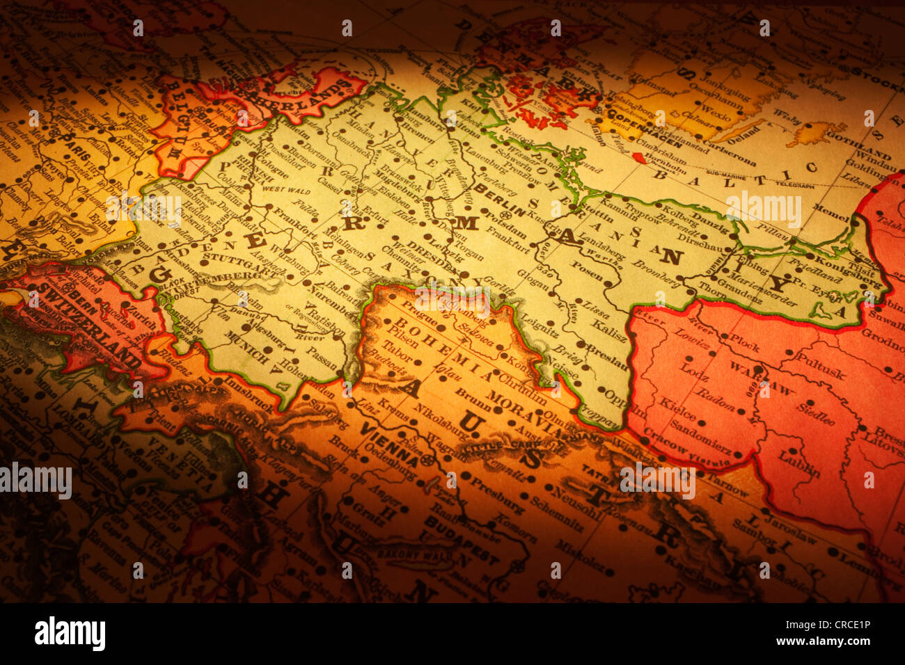 Mappa vecchia della Germania e la sua posizione in Europa. Mappa è dal 1894 ed è al di fuori del diritto d'autore. Foto Stock