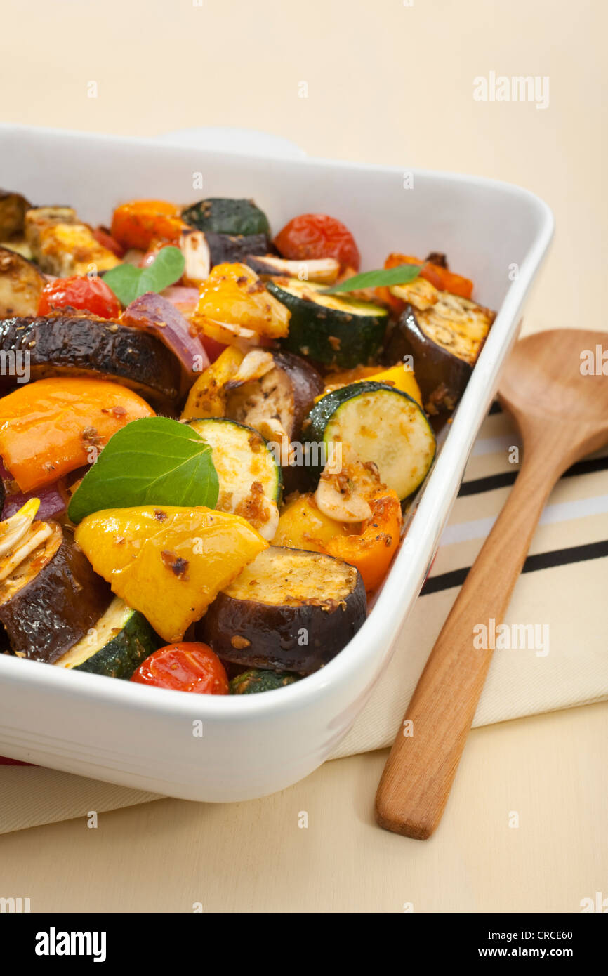 Ratatouille cotta al forno. Foto Stock