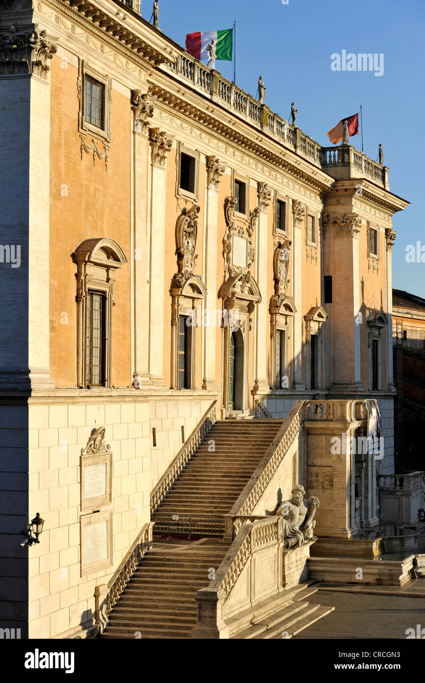 Palazzo Senatoriale con scalinata di Michelangelo Buonarroti, Capitol Square, la Piazza del Campidoglio, Campidoglio, Roma Foto Stock