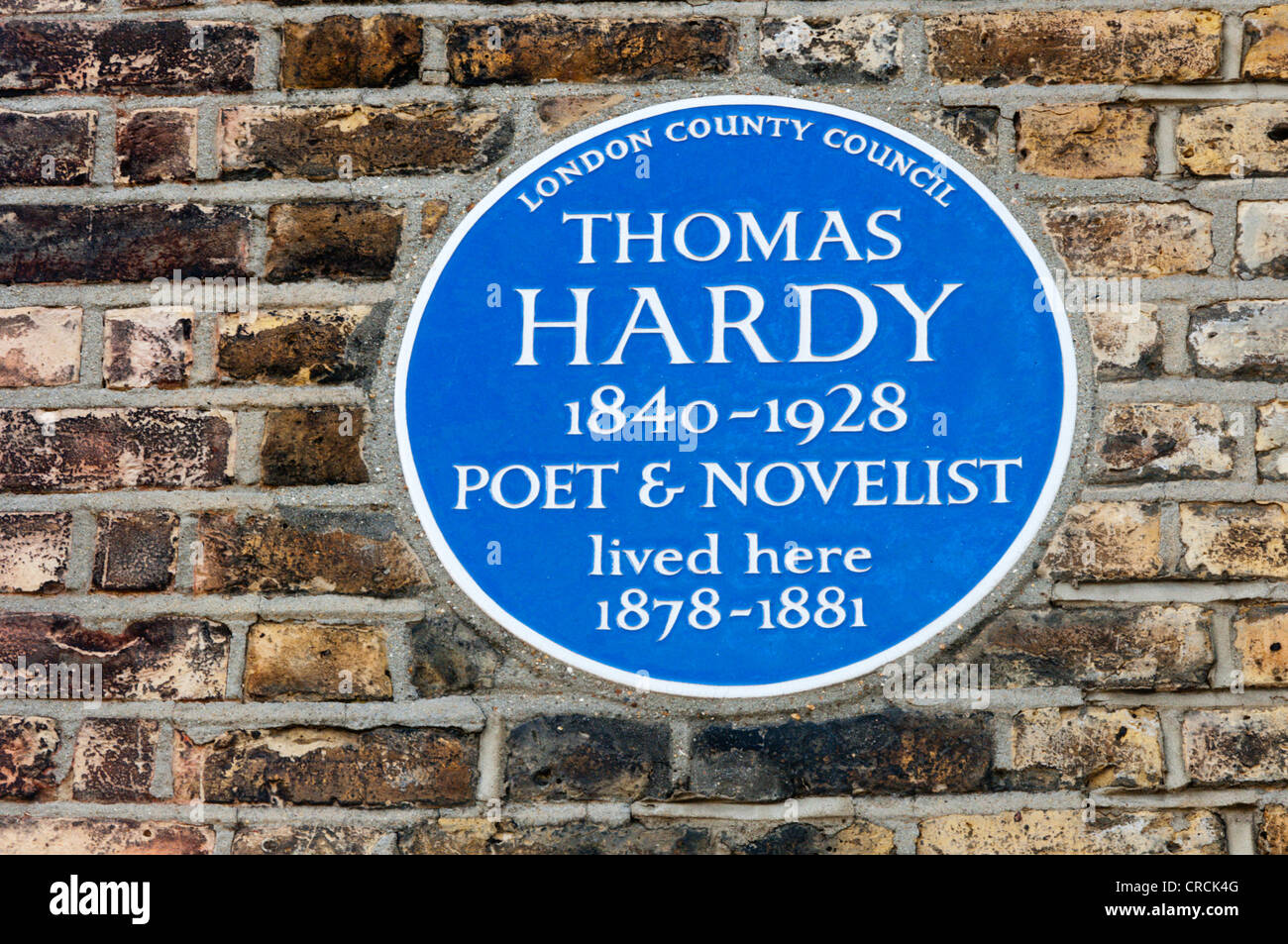 Una targa blu sulla casa occupata da Thomas Hardy nella Trinità strada vicino a Wandsworth comune. Foto Stock