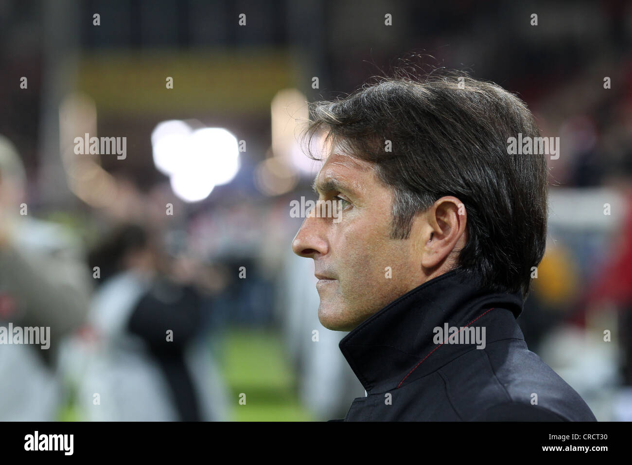 Bruno Labbadia, manager del club di calcio VfB Stuttgart, durante il match tra FSV Mainz 05 e VfB Stuttgart, Coface-Arena Foto Stock