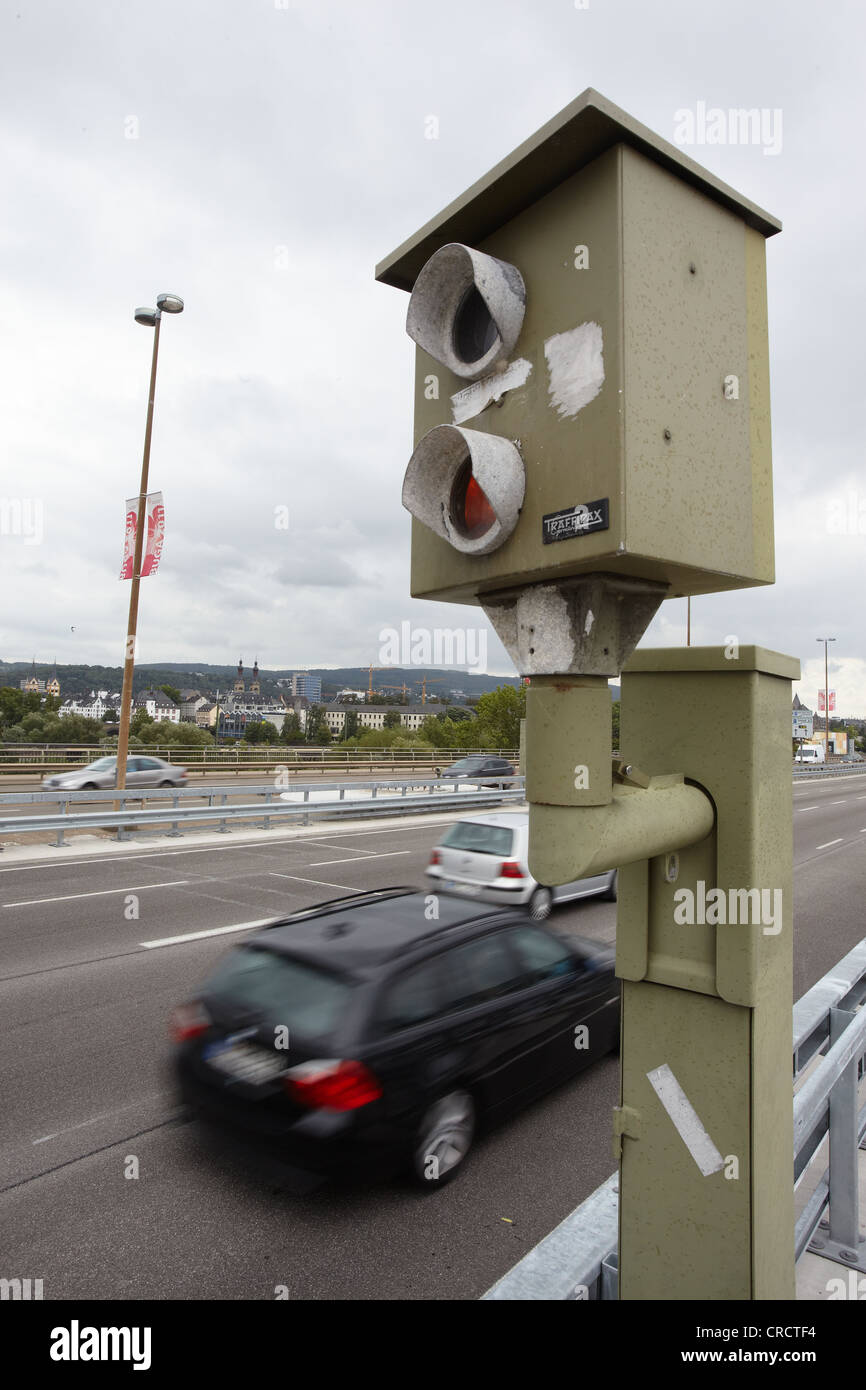 Autovelox sul ponte Europabruecke, Coblenza, Renania-Palatinato, Germania, Europa Foto Stock