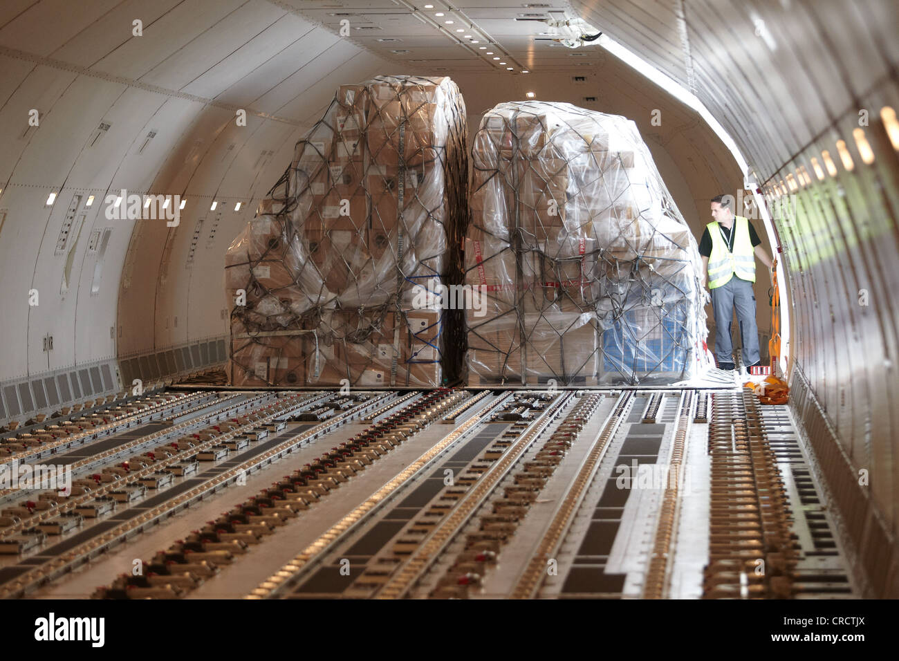 Boeing 777 cargo aereo presso l'aeroporto Frankfurt-Hahn, Lautzenhausen, Renania-Palatinato, Germania, Europa Foto Stock