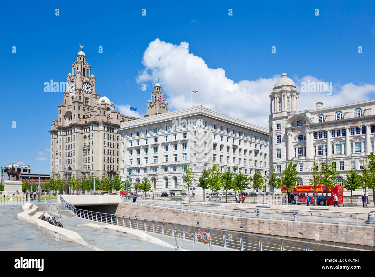 Pier Head tre grazie edifici sul lungomare di Liverpool Merseyside England Regno unito Gb eu europe Foto Stock