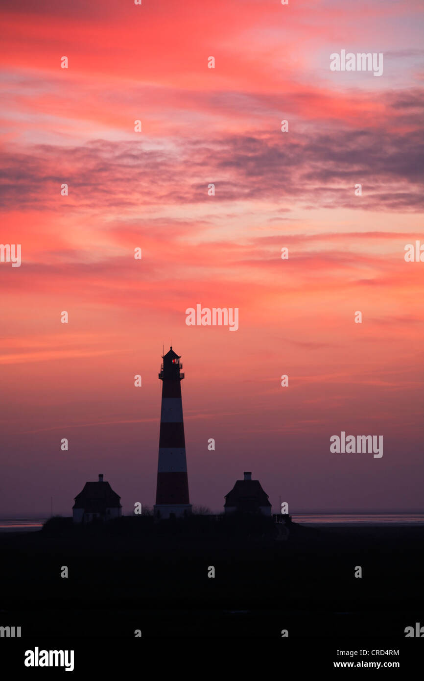 Faro di Westerhever, Penisola Eiderstedt, Schleswig-Holstein, Germania, Europa Foto Stock