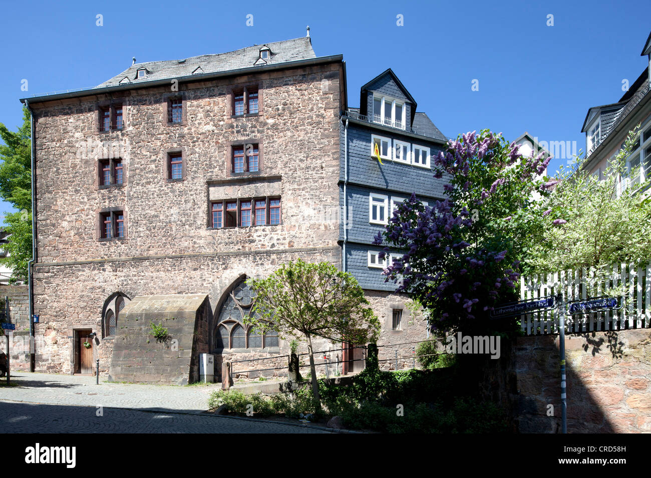 Sagrato della Chiesa luterana, ossario, Marburg, Hesse, Germania, Europa PublicGround Foto Stock