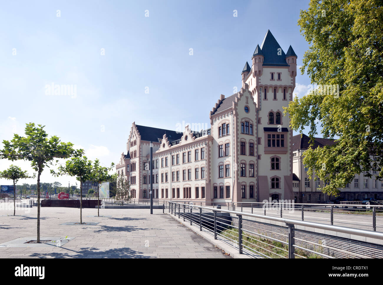 Lago di Phoenix, ex Huettenwerk Phoenix-Ost acciaieria Hoerder il castello di Burg, riqualificazione urbana, sito Zukunftsstandort Phoenix Foto Stock