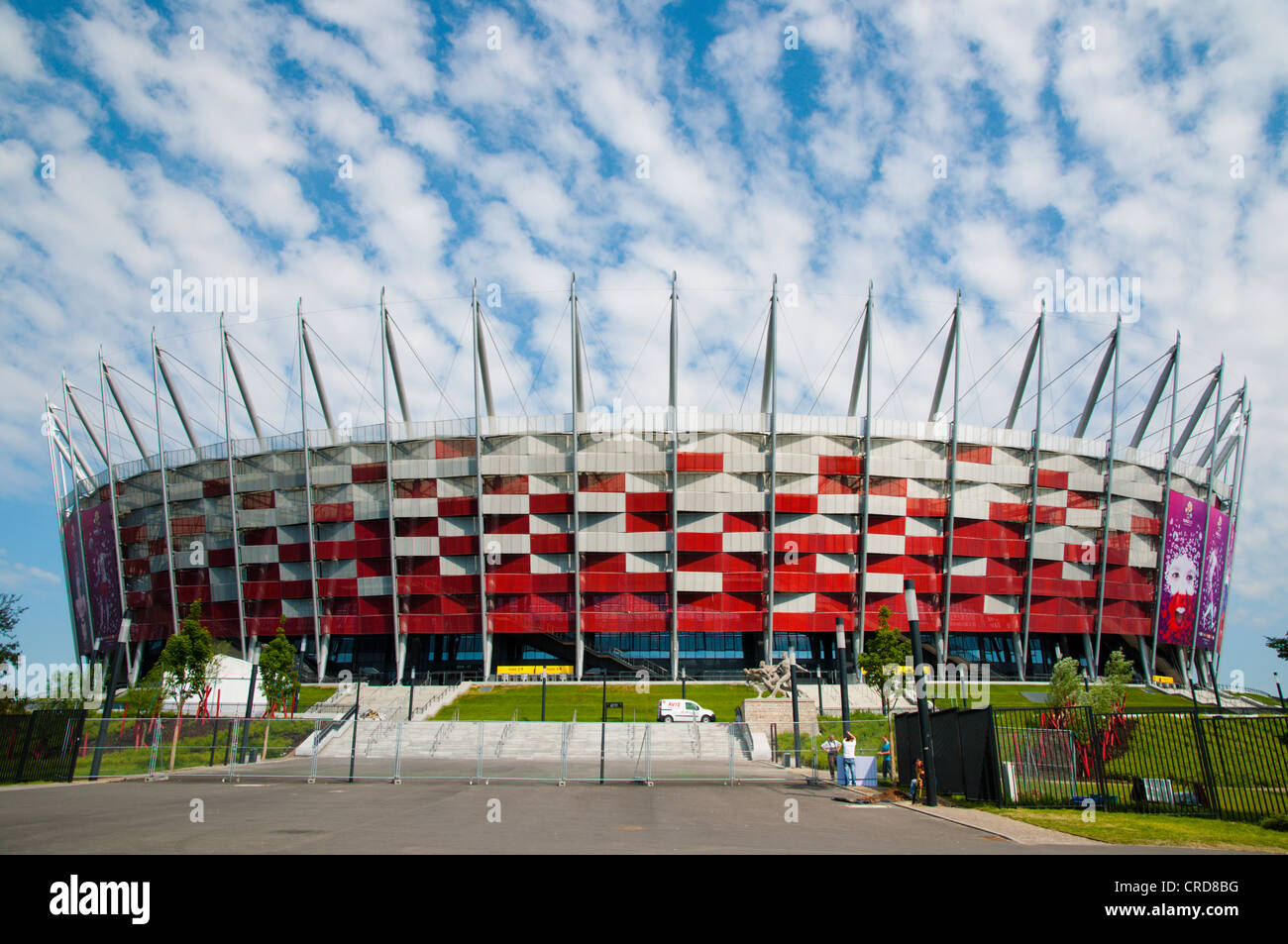 Stadion Narodowy lo stadio nazionale (2012) costruita per i campionati europei di calcio Praga district Varsavia Polonia Europa Foto Stock