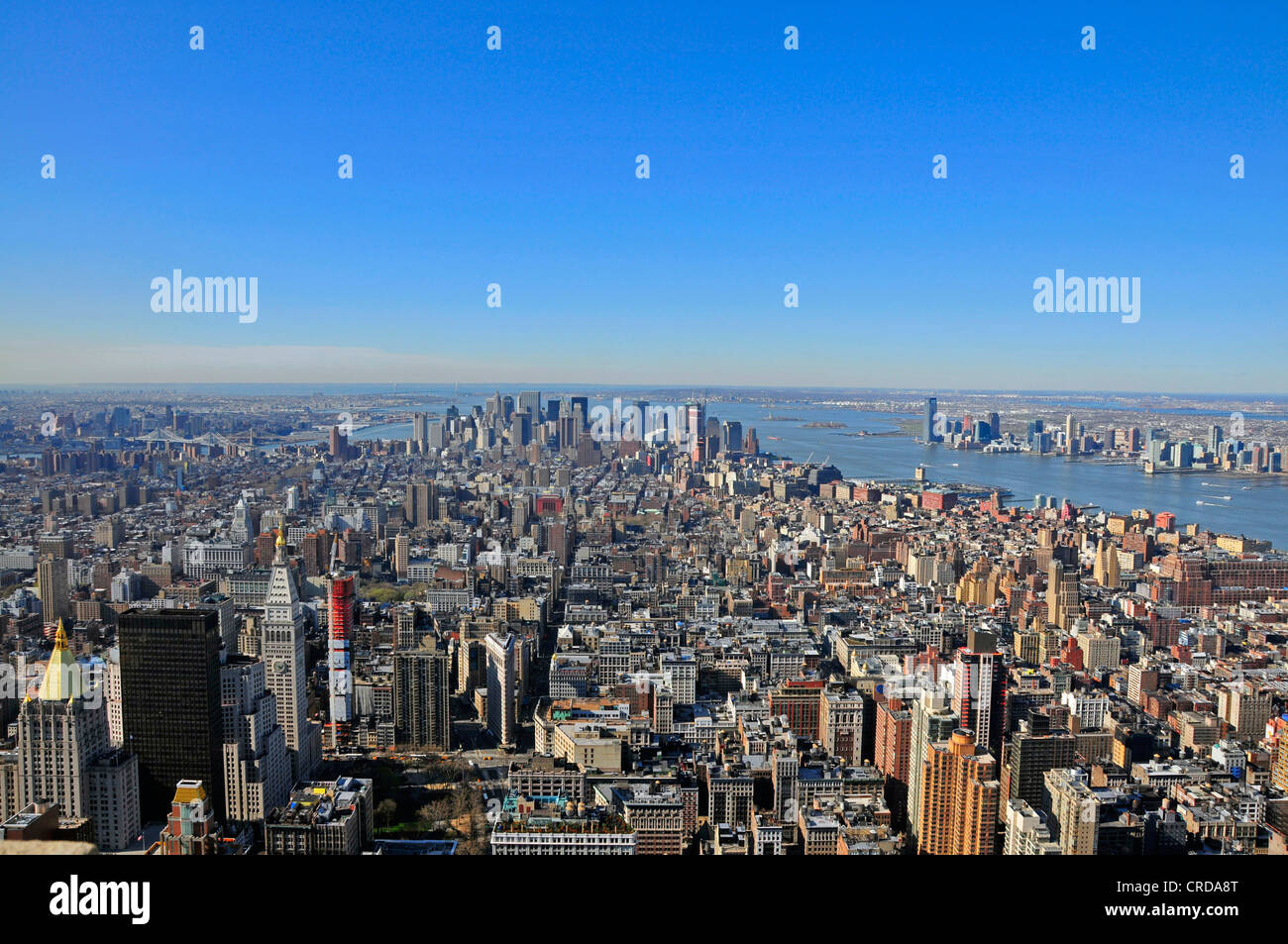 Vista sud dall'Empire State Building, il quartiere finanziario, USA, New York City, Manhattan Foto Stock