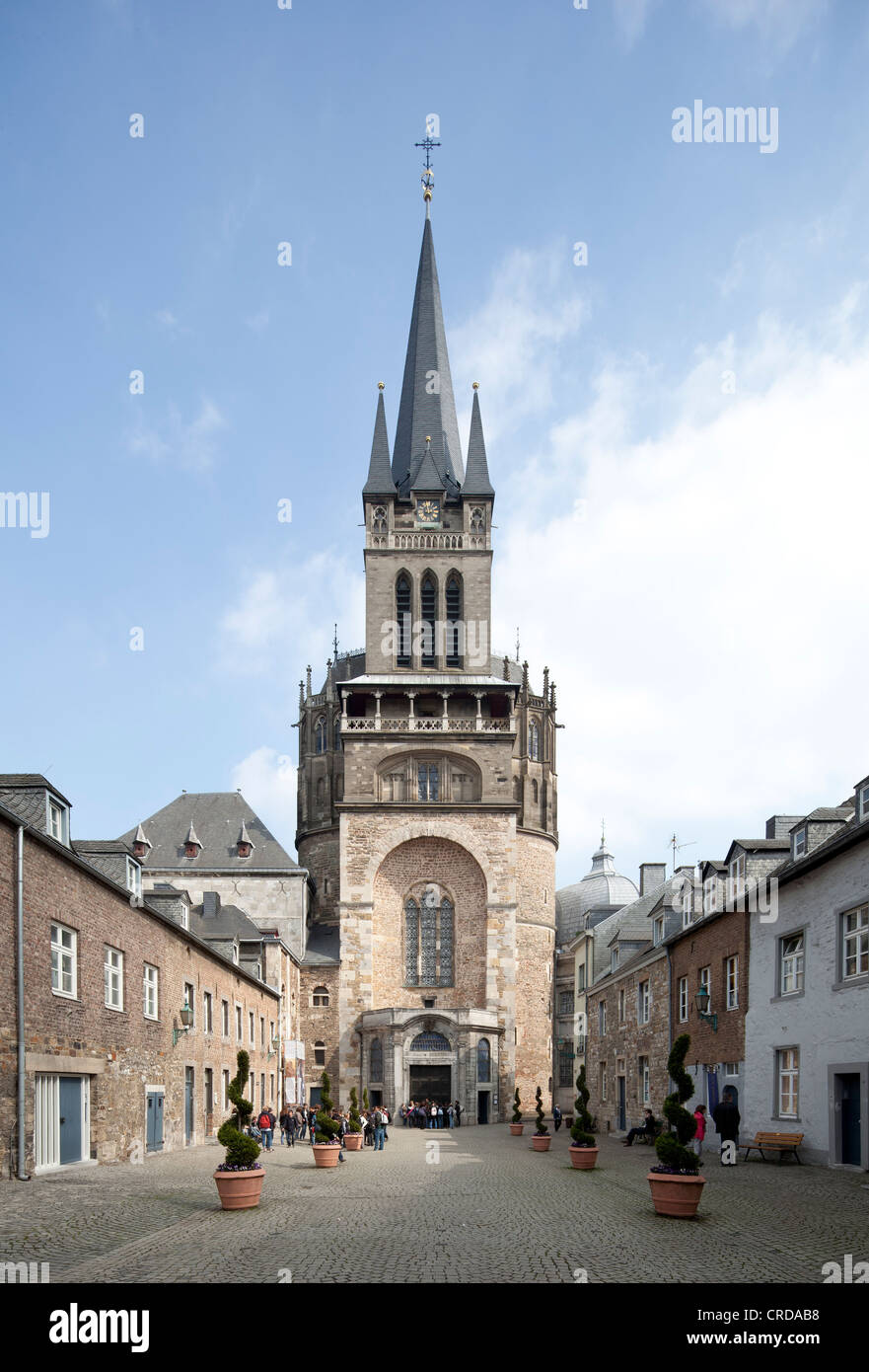 La Cattedrale di Aquisgrana, Cattedrale imperiale, Sito Patrimonio Mondiale dell'UNESCO, Aachen, Renania settentrionale-Vestfalia, Germania, Europa PublicGround Foto Stock