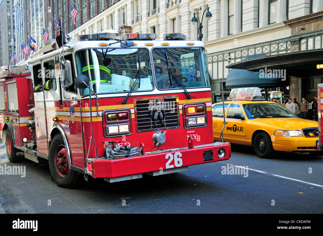 Vigili del fuoco auto; scala 21, New York City Fire Department, USA, New York City, Manhattan Foto Stock