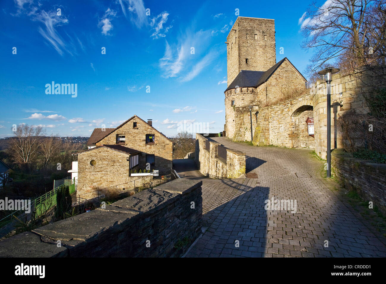 Vista sul Castello Blankenstein, in Germania, in Renania settentrionale-Vestfalia, la zona della Ruhr, Hattingen Foto Stock