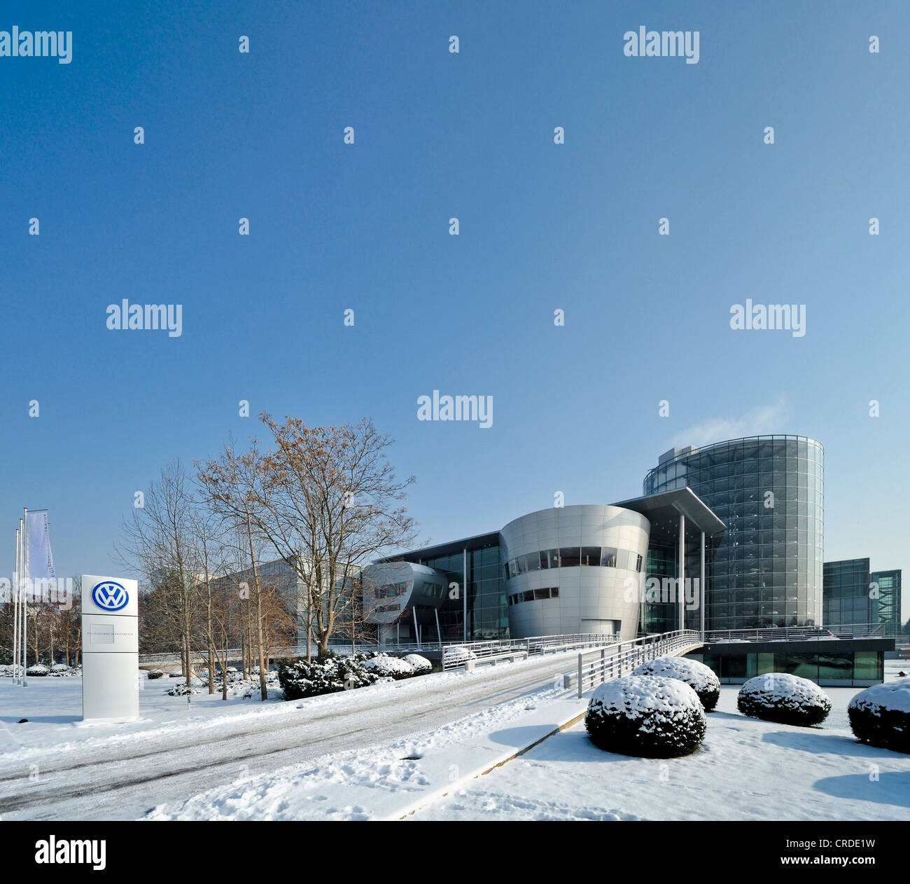 Volkswagen fabbrica trasparente, grande giardino, Dresda, Sassonia, Germania, Europa Foto Stock