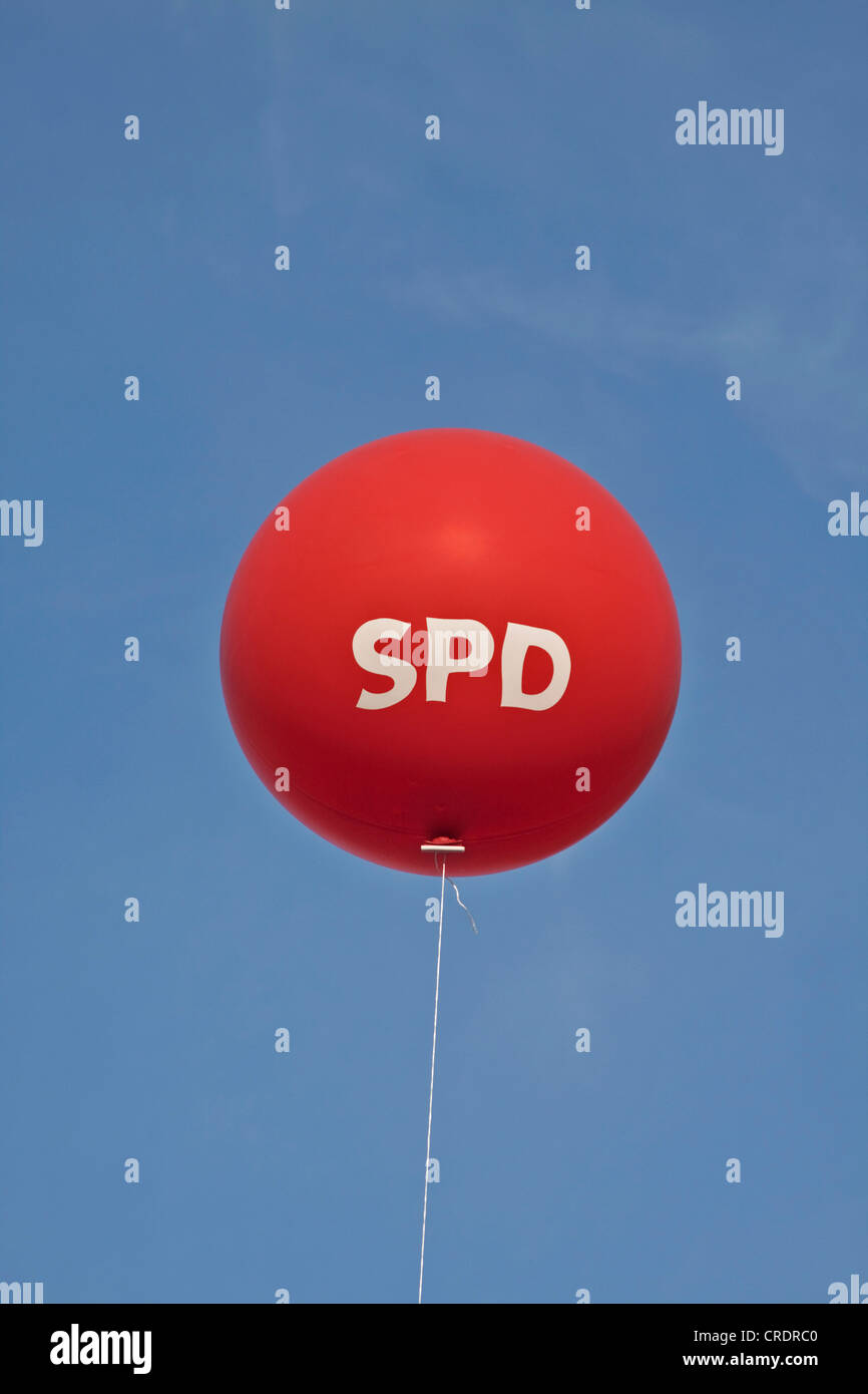 Palloncino, lettering "PD", il Partito socialdemocratico tedesco Foto Stock