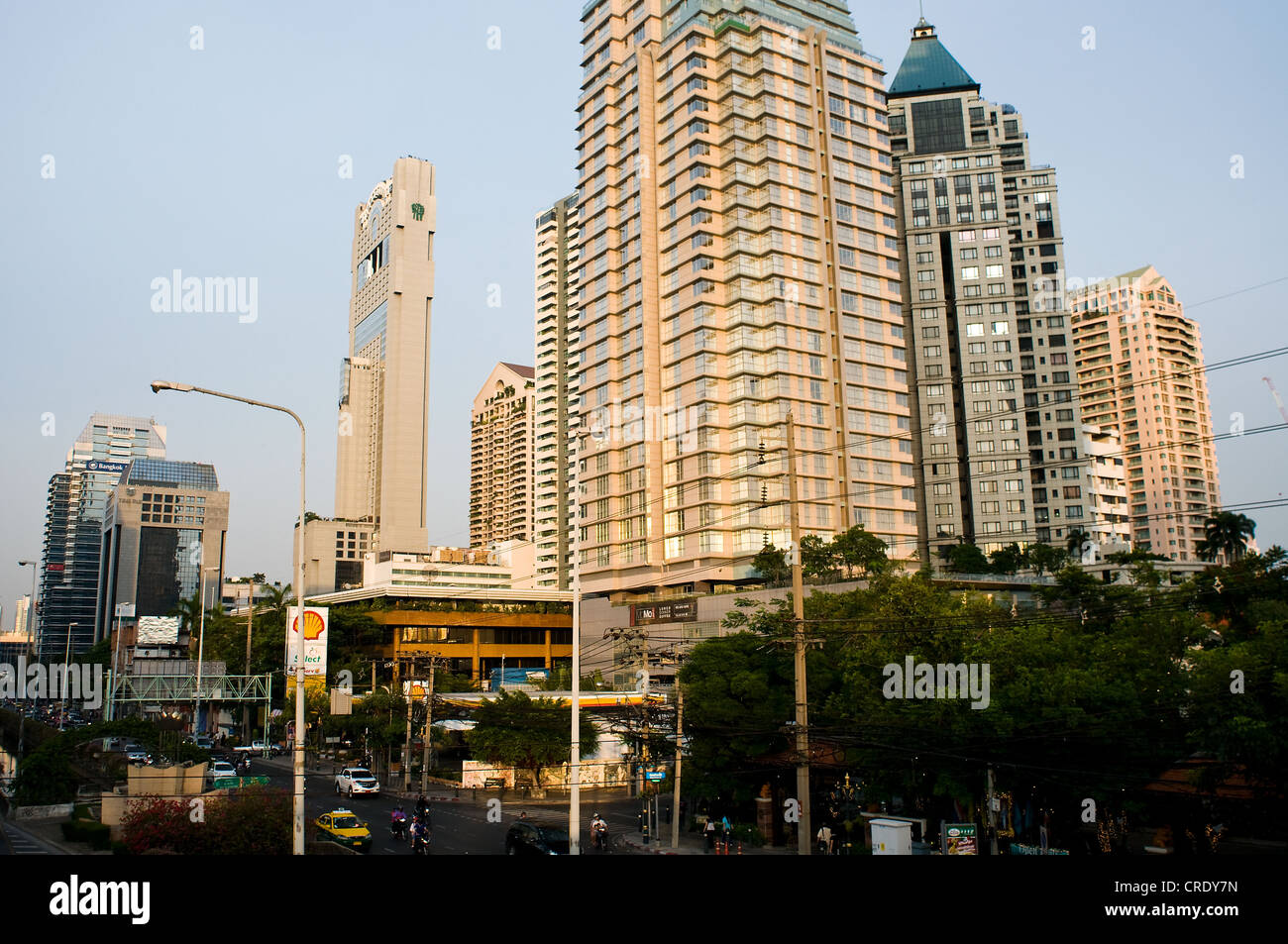 Edifici di Sathorn Bangkok, Thailandia Foto Stock