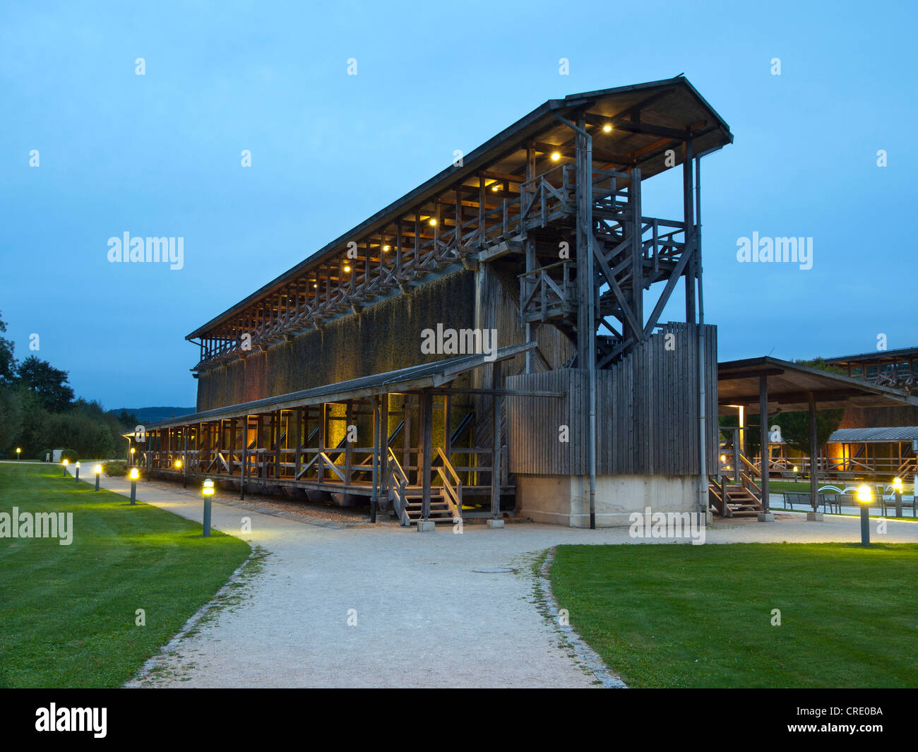 Graduazione in casa i giardini del centro termale di Bad Staffelstein, Alta Franconia, Franconia, Baviera, Germania, Europa Foto Stock