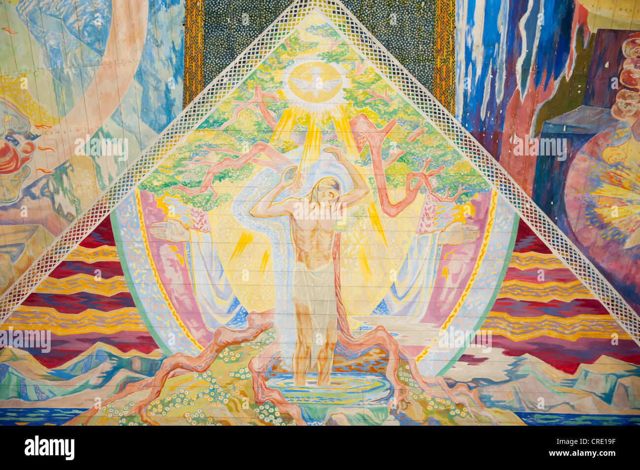 Il cristianesimo, moderna, arte, colorato soffitto dipinto da Lous Mohr 'Trinità', 1938, dipinto di Gesù Cristo all'interno di Oslo Foto Stock