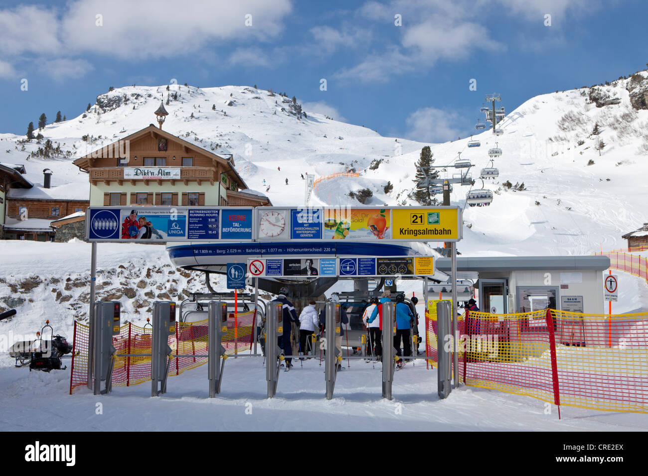 Kringsalmbahn, seggiovia stazione, Obertauern, Radstaedter Tauern mountain range, Austria, Europa Foto Stock
