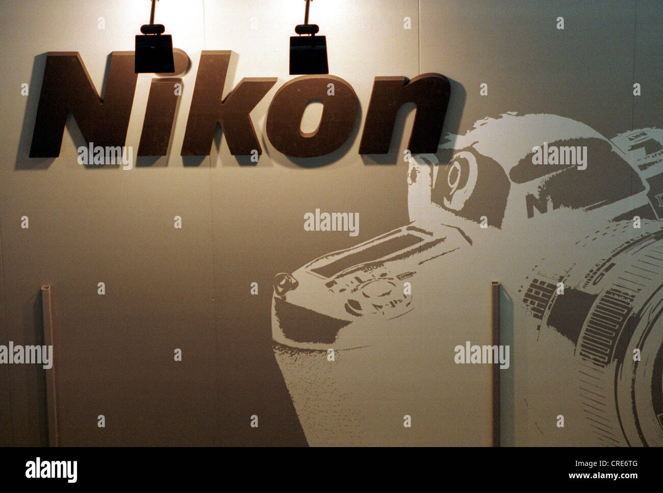 Il logo del giapponese produttore di fotocamere Nikon Foto Stock