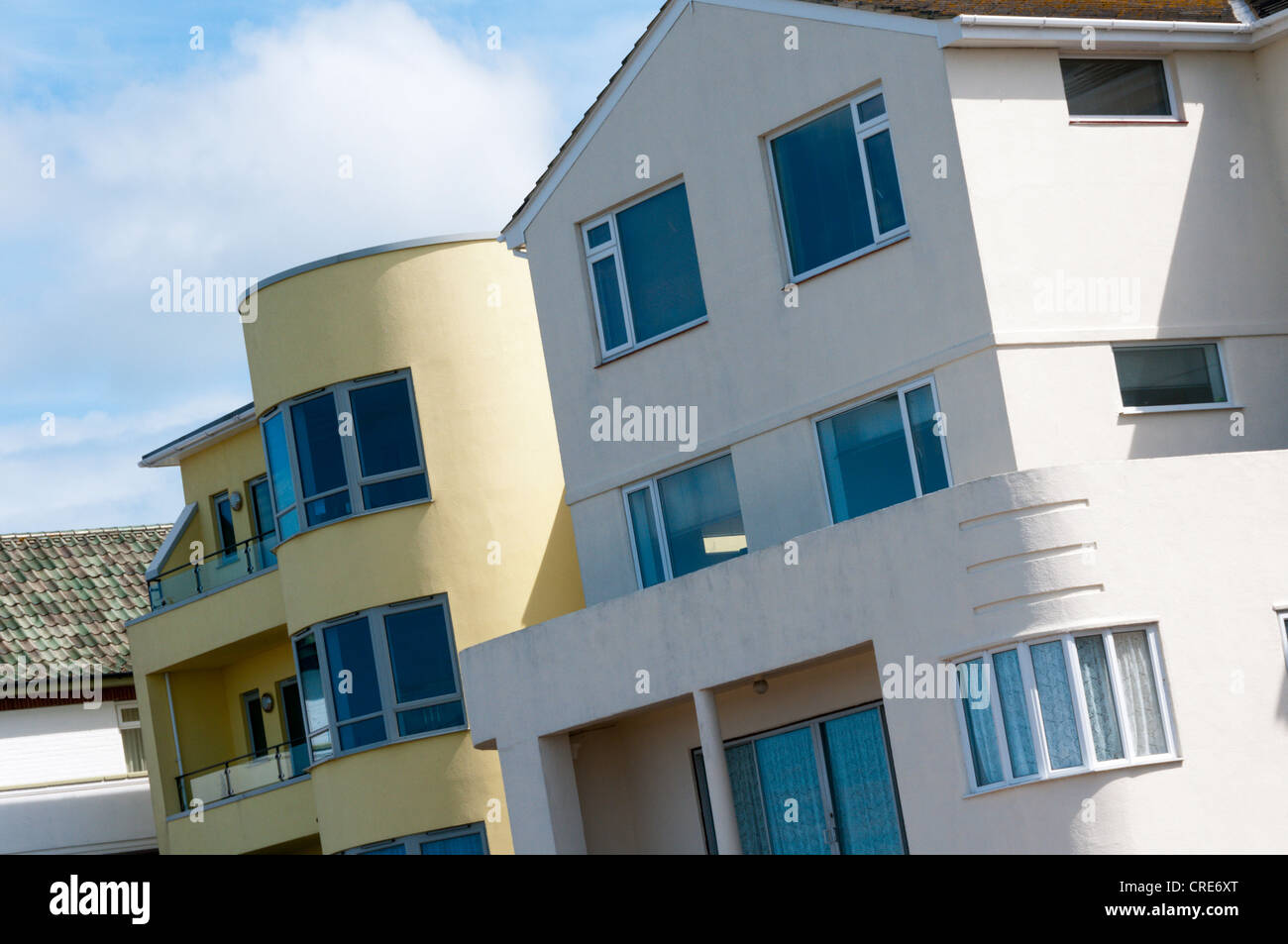 Nuovi appartamenti sulla costa a Cliftonville vicino a Margate. Foto Stock