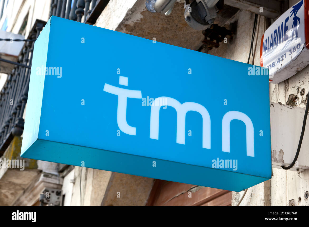 Il logo del portoghese operatore mobile TMN, Telecomunicações Moveis Nacionais, a Lisbona, Portogallo, Europa Foto Stock