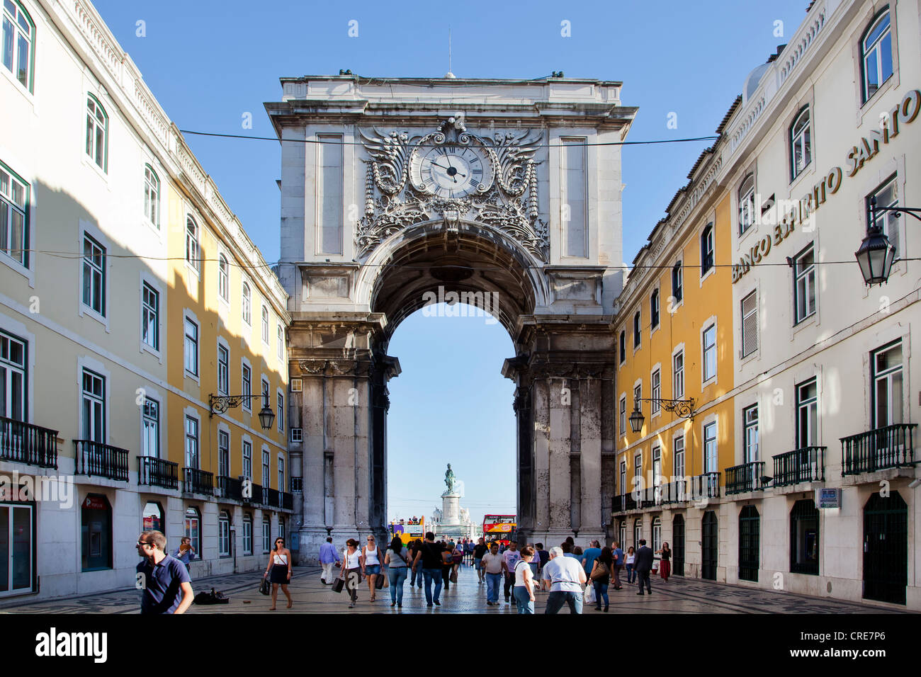 Arco da Rua Augusta Archway alla fine della zona pedonale di Rua da Augusta nel quartiere storico di Baixa a Lisbona Foto Stock