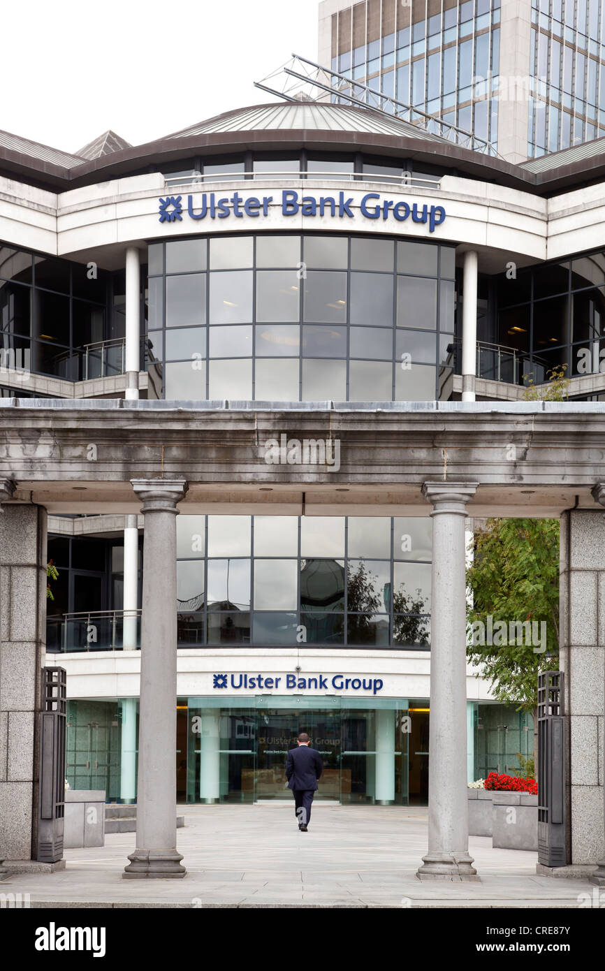 La sede centrale del Gruppo Ulster Bank nel quartiere finanziario di Dublino, Irlanda, Europa Foto Stock
