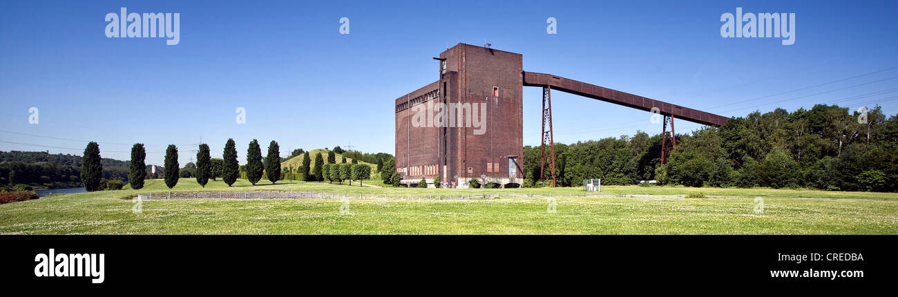 Bunker di carbone presso il Parco Nordstern, in Germania, in Renania settentrionale-Vestfalia, la zona della Ruhr, Gelsenkirchen Foto Stock