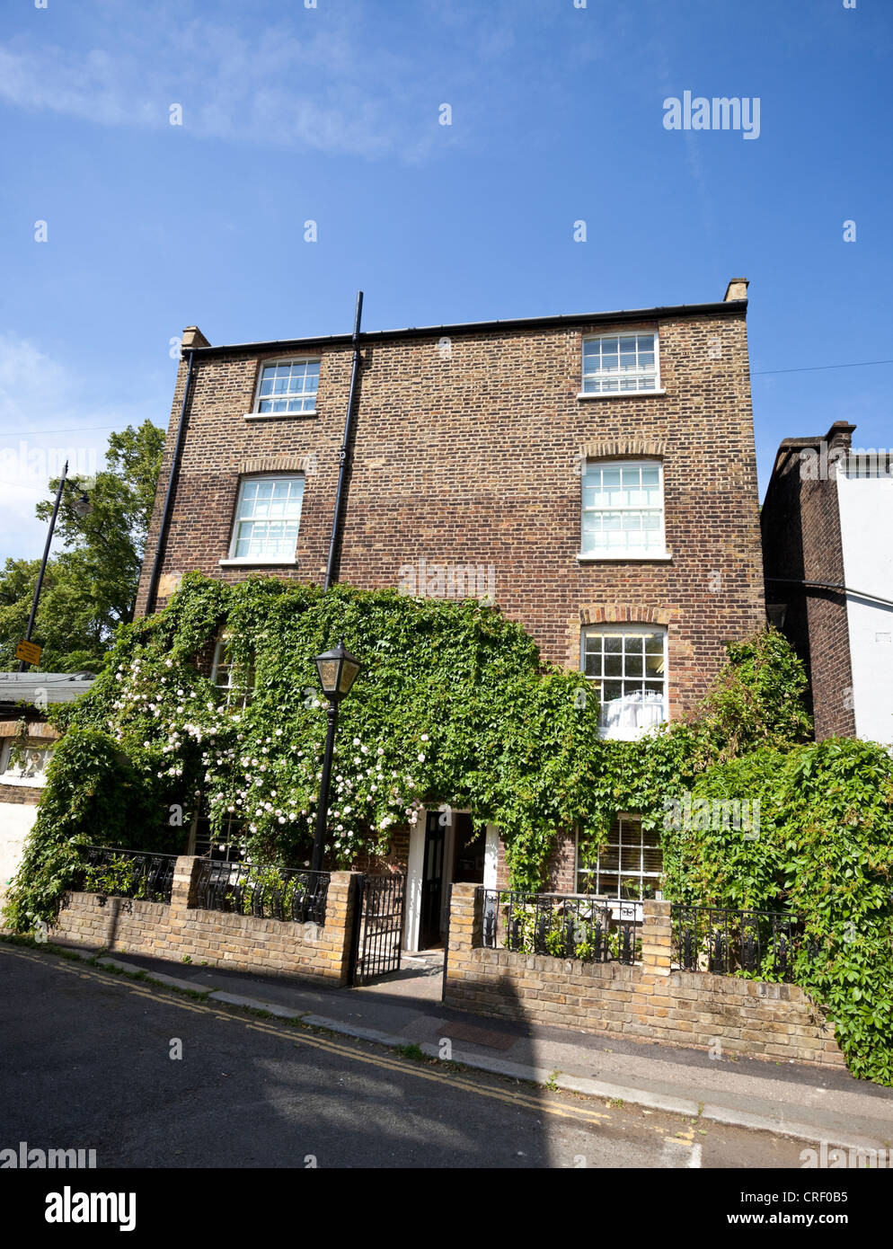 Georgian House, stagno quadrato, Highgate Village, London, N6, England, Regno Unito Foto Stock