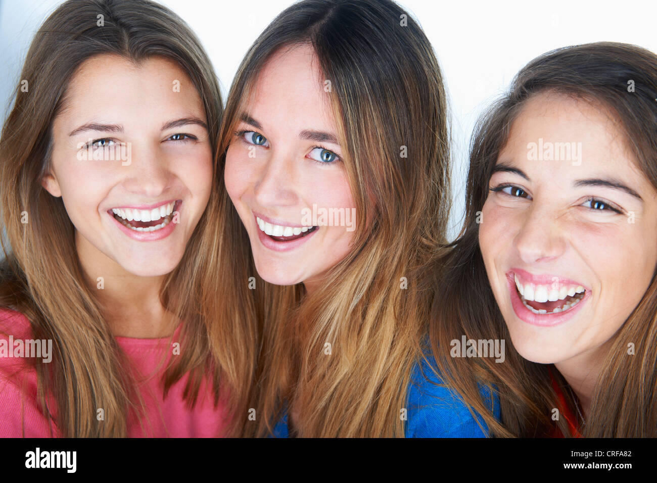 Close up di donne insieme sorridente Foto Stock