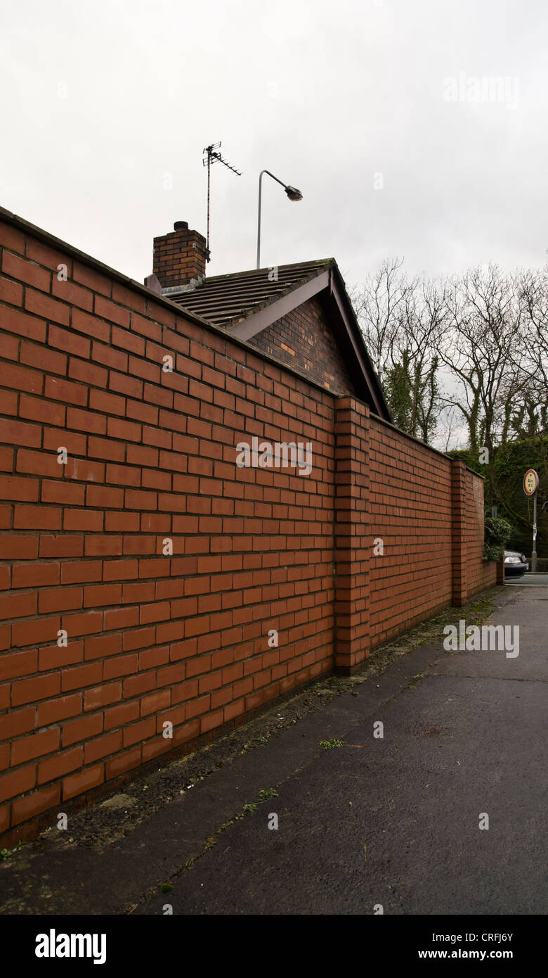 Confine di mattoni casa wall Foto Stock