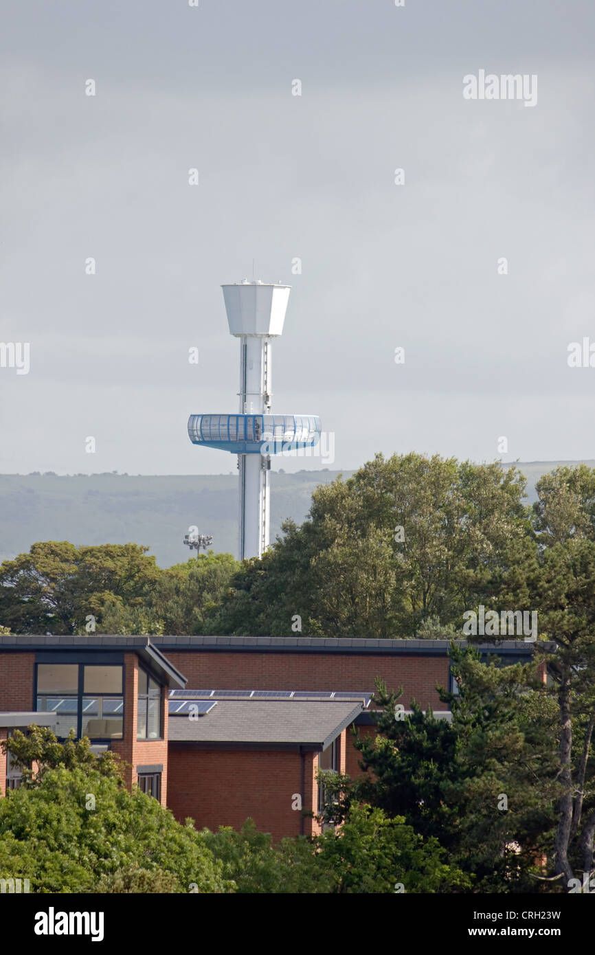 Weymouth Sea Life torre come si vede dall'area Bincleaves di Weymouth. Foto Stock