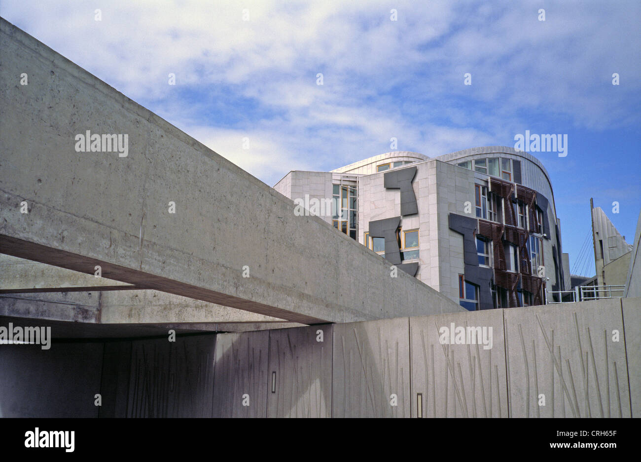 Edificio del Parlamento scozzese a Holyrood, Edimburgo, Scozia Foto Stock Edificio del Parlamento scozzese a Holyrood, Edimburgo, Scozia Foto Stock