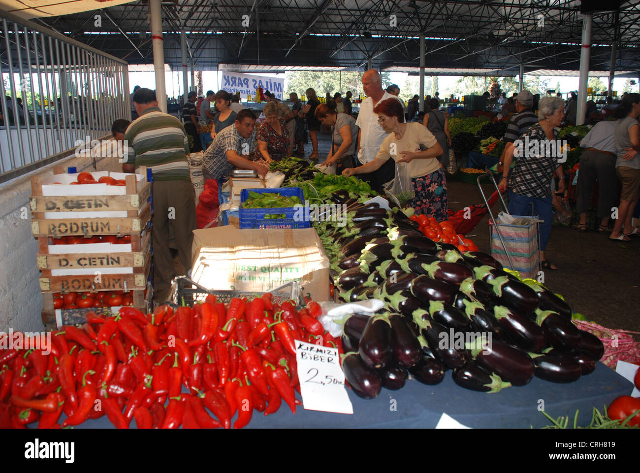 Scene dal mercato di Bodrum nel sud-ovest della Turchia. Immagine: Adam Alexander/Alamy Foto Stock