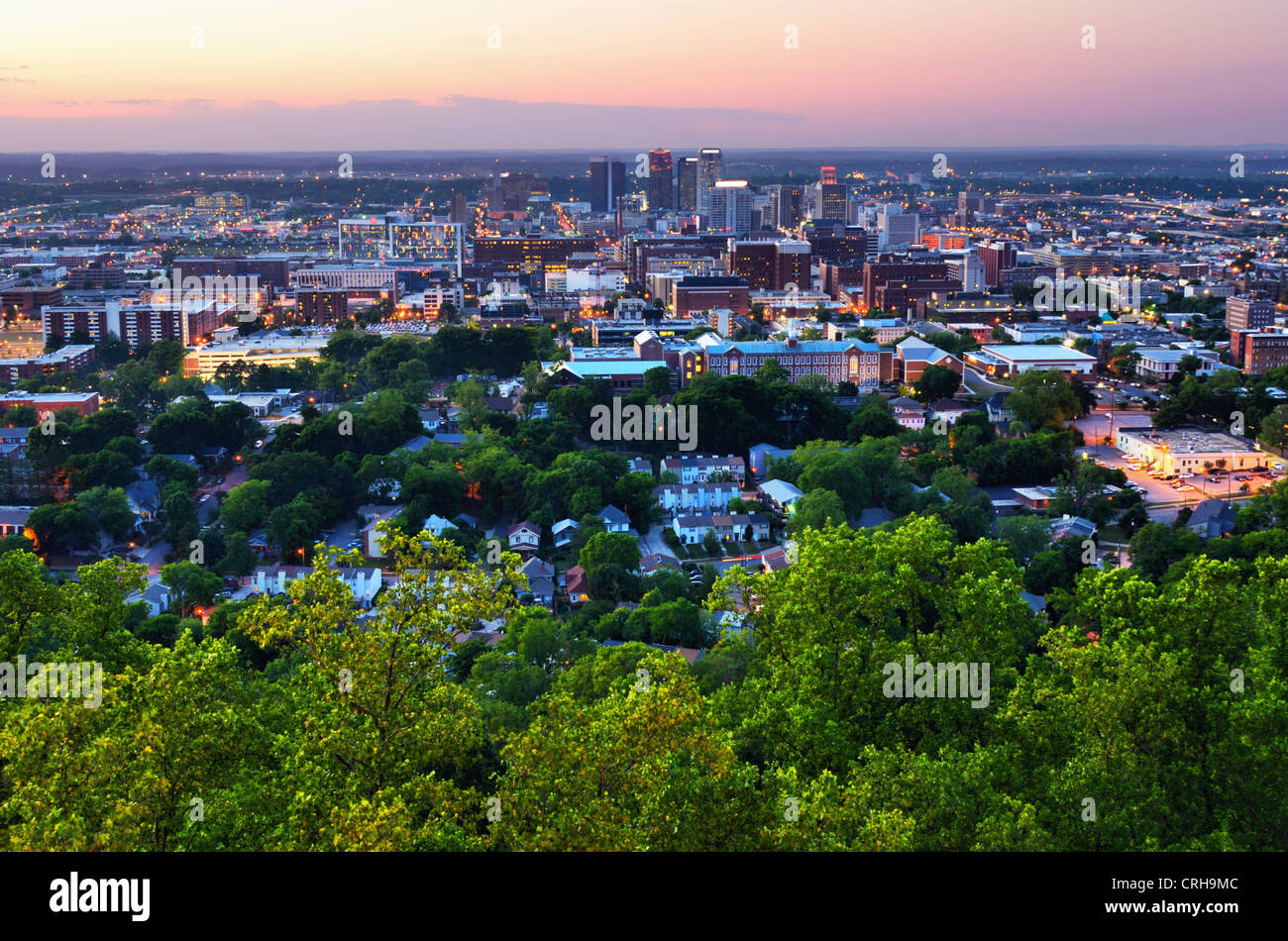 Metropolitan skyline del centro cittadino di Birmingham, Alabama, Stati Uniti d'America. Foto Stock